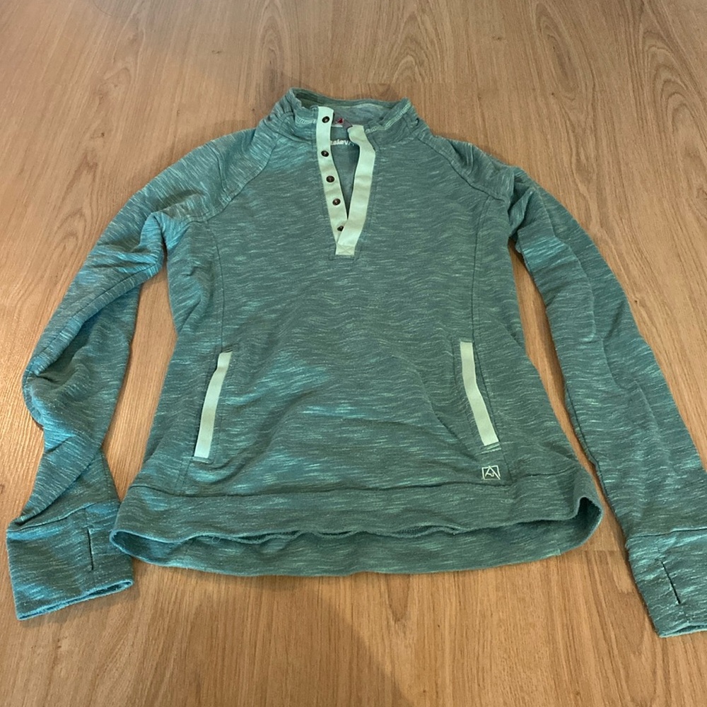 outdoor long sleeves